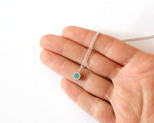 Load image into Gallery viewer, Turquoise Resin Silver Necklace