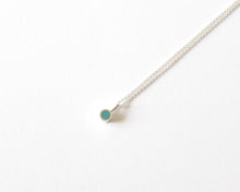 Load image into Gallery viewer, Turquoise Resin Silver Necklace