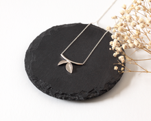 Load image into Gallery viewer, Dainty Sterling Silver Leaf Necklace