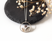 Load image into Gallery viewer, Floral Silver Necklace with Freshwater Pearl
