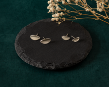 Load image into Gallery viewer, Sterling Silver Leaf Stud Earrings