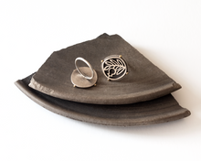 Load image into Gallery viewer, Sterling Silver & Brass Pomegranate Ring