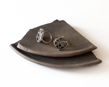 Load image into Gallery viewer, Sterling Silver & Brass Pomegranate Ring