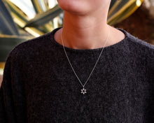 Load image into Gallery viewer, Silver Snowflake Pendant Necklace