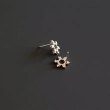 Load image into Gallery viewer, Silver Snowflake Stud Earrings