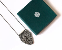 Load image into Gallery viewer, Persian Art-Inspired Necklace