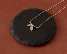 Load image into Gallery viewer, Dainty Sterling Silver Leaf Necklace
