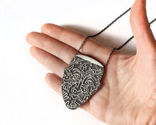 Load image into Gallery viewer, Intricate Silhouette Necklace: Keyvan Mahjoor Art Collaboration
