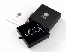 Load image into Gallery viewer, Silver Necklace with Freshwater Pearls
