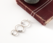 Load image into Gallery viewer, Silver Necklace with Freshwater Pearls
