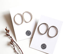 Load image into Gallery viewer, Dainty textured stud earrings
